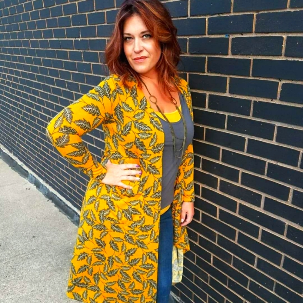 Meet your Posher, Desiree